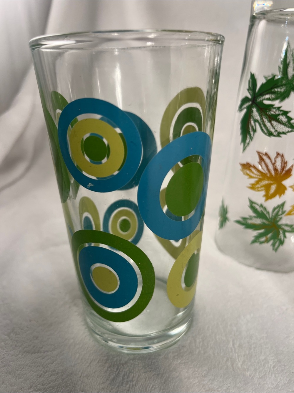 Vintage Mid Century Modern Glass Tumblers Set of 5 - Picture 5 of 10
